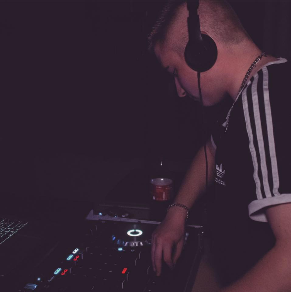 DJ Runner